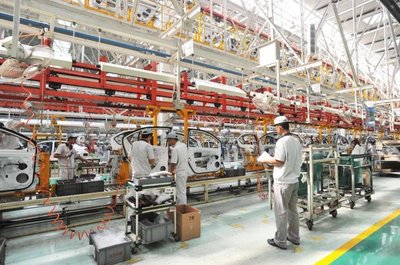 長城會是寶馬的下一個代工廠嗎？剖析合資品牌在新能源浪潮下的技術博弈